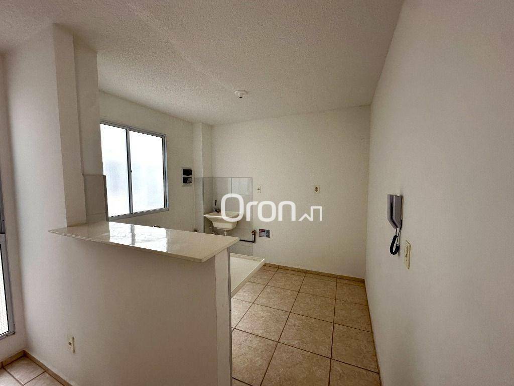 Apartamento à venda com 2 quartos, 42m² - Foto 2