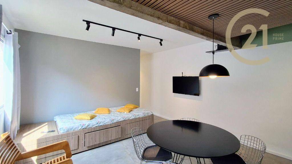 Apartamento à venda com 2 quartos, 65m² - Foto 11