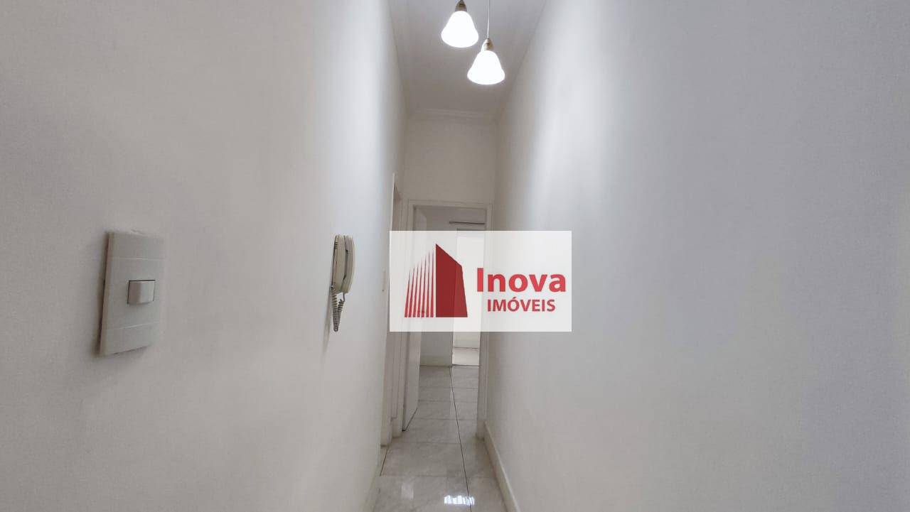 Apartamento para alugar com 3 quartos, 140m² - Foto 21