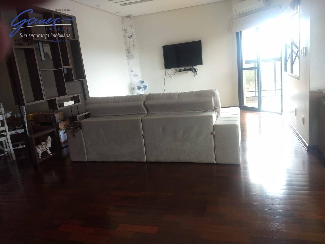 Apartamento à venda com 4 quartos, 200m² - Foto 11