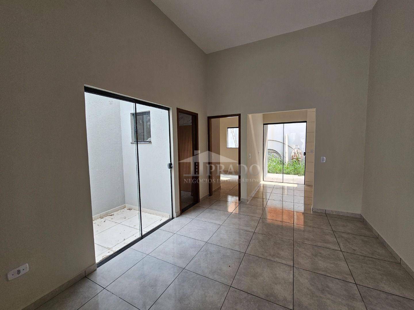 Casa à venda com 2 quartos, 62m² - Foto 7