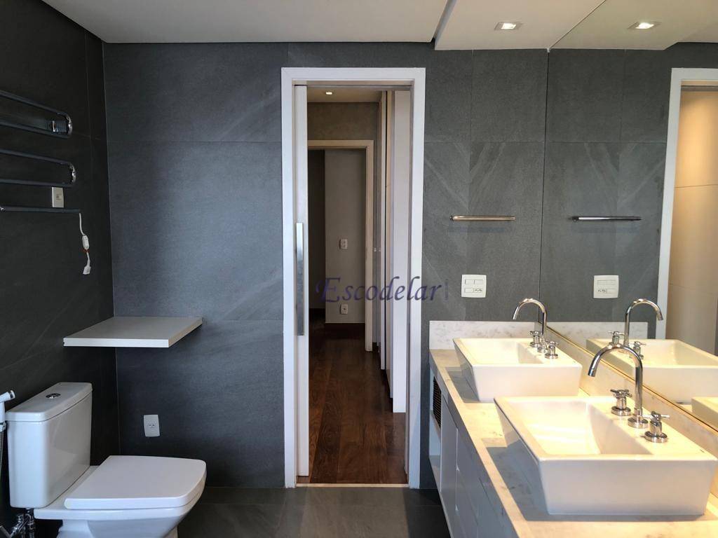 Apartamento à venda com 4 quartos, 201m² - Foto 29