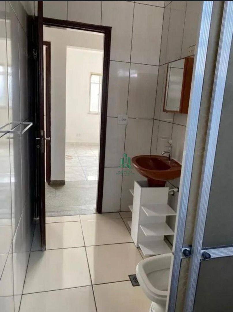 Apartamento para alugar com 2 quartos, 82m² - Foto 9