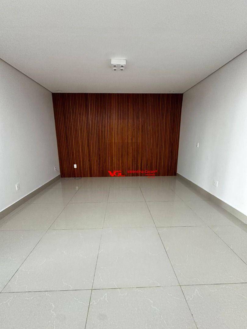 Sobrado à venda e aluguel com 4 quartos, 345m² - Foto 2