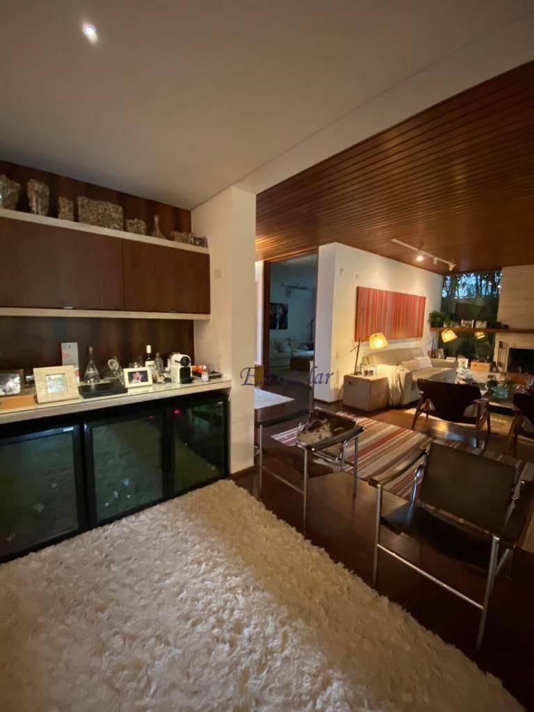 Casa à venda com 5 quartos, 550m² - Foto 10