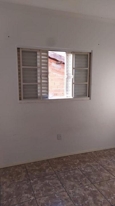 Casa à venda com 5 quartos, 200m² - Foto 24