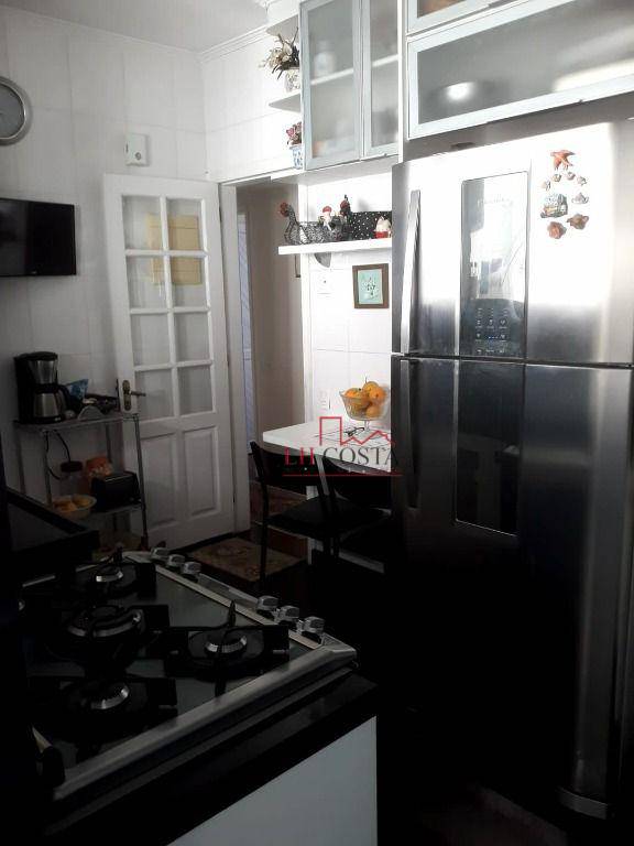 Apartamento à venda com 3 quartos, 90m² - Foto 15