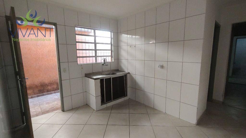 Casa à venda com 4 quartos, 109m² - Foto 21