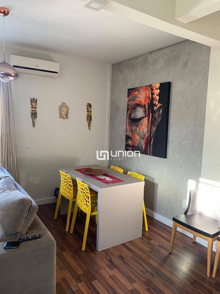 Apartamento à venda com 2 quartos, 65m² - Foto 11