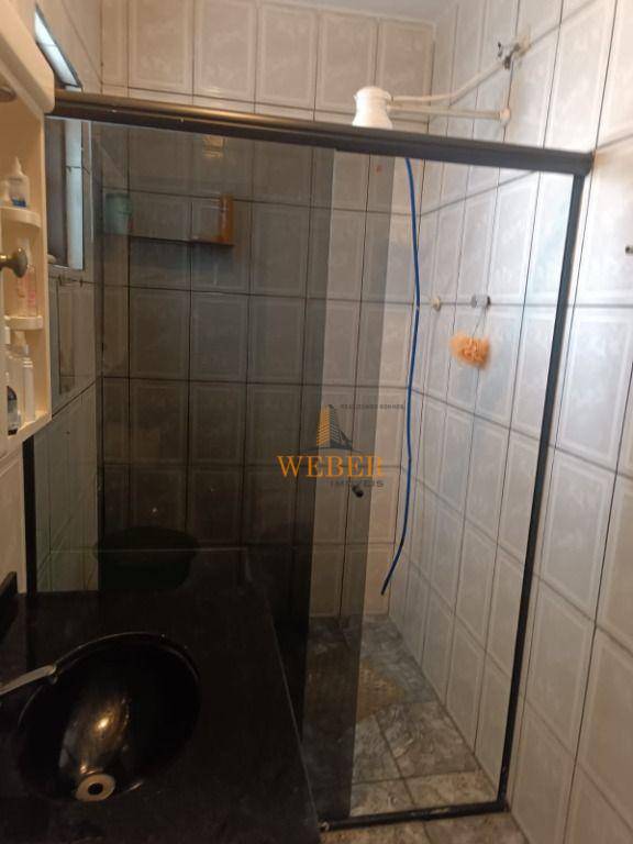 Sobrado à venda com 2 quartos, 240m² - Foto 17