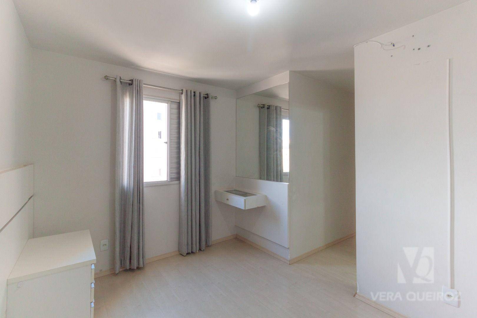 Apartamento para alugar com 2 quartos, 58m² - Foto 13