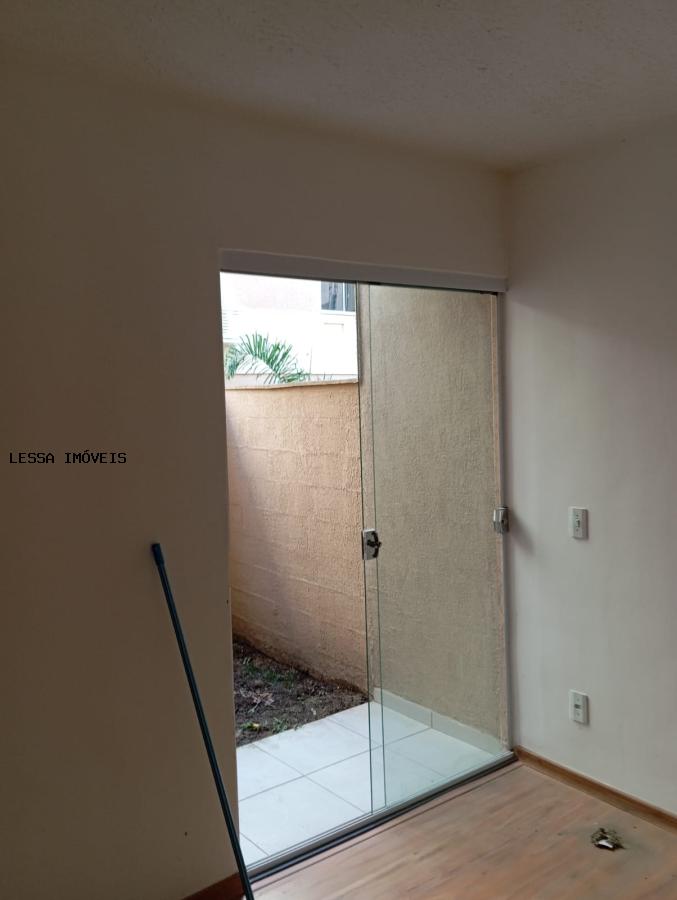 Apartamento para alugar com 2 quartos, 55m² - Foto 5