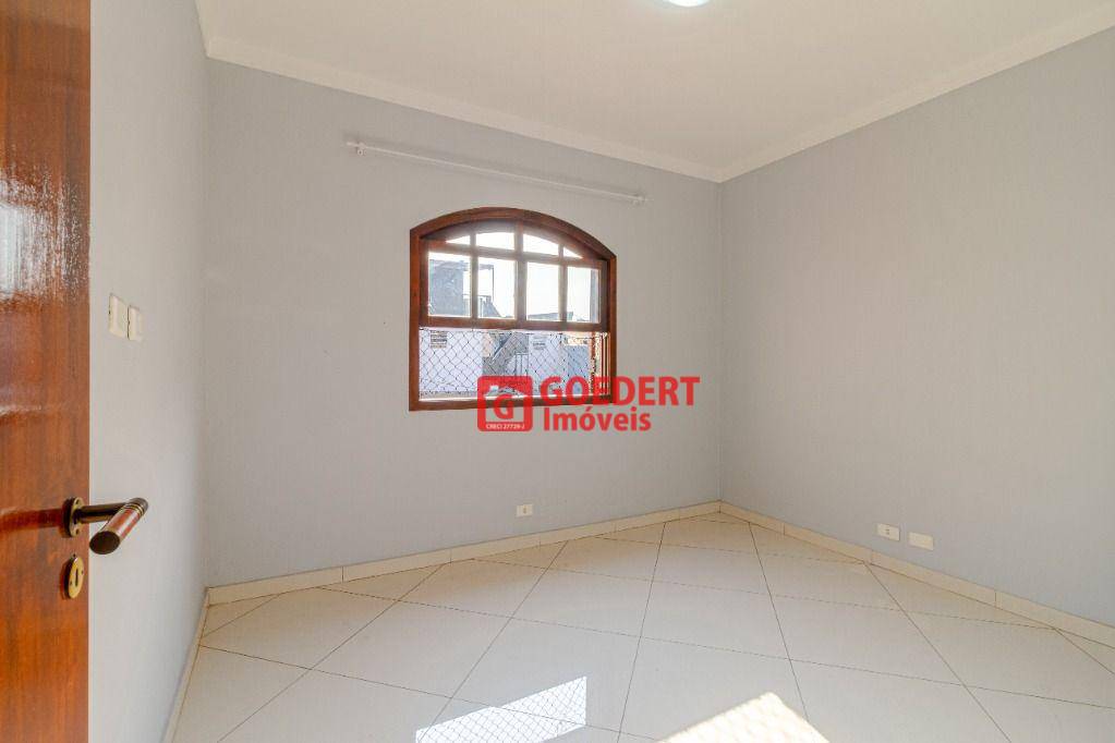 Casa à venda com 4 quartos, 166m² - Foto 13