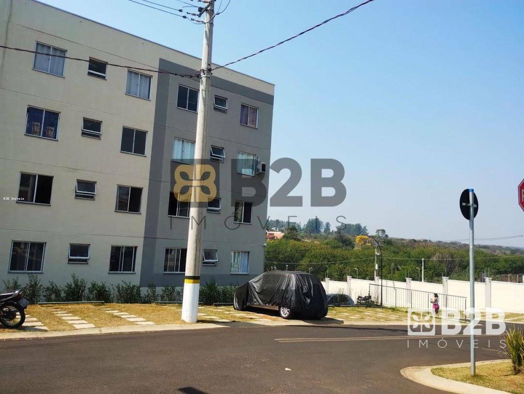 Apartamento à venda com 2 quartos, 42m² - Foto 11