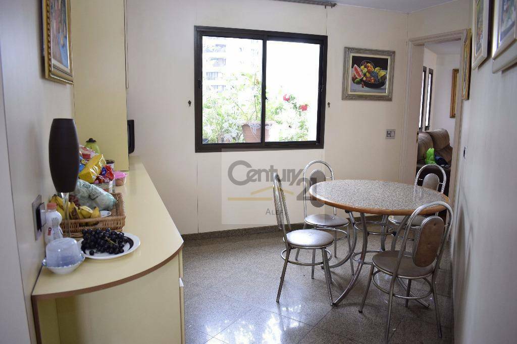 Apartamento à venda com 4 quartos, 275m² - Foto 24