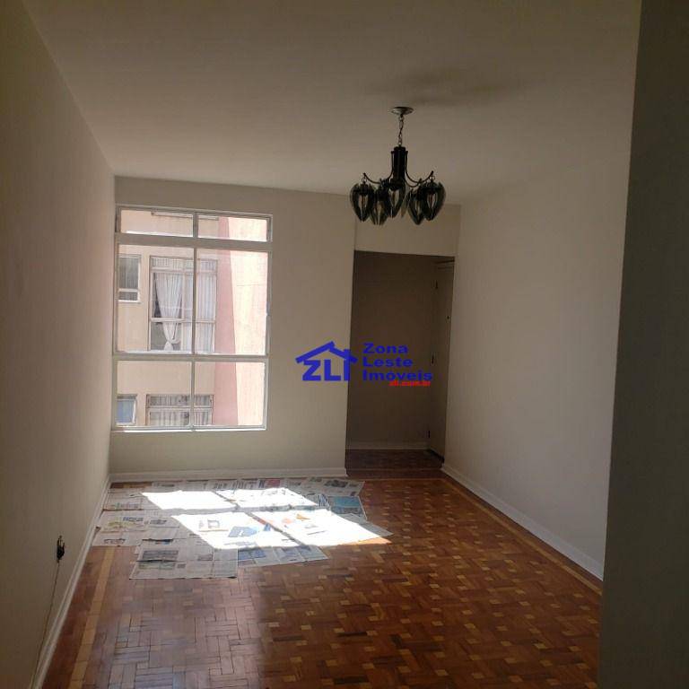 Apartamento à venda com 2 quartos, 73m² - Foto 1