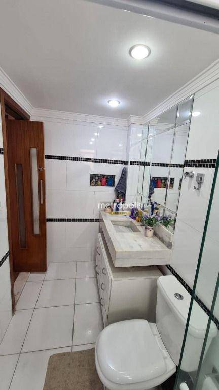 Apartamento à venda com 2 quartos, 73m² - Foto 18