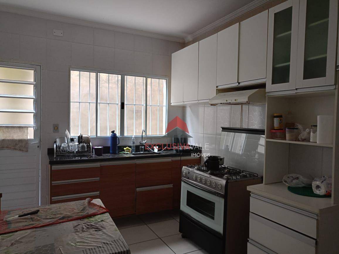 Casa à venda com 4 quartos, 120m² - Foto 16