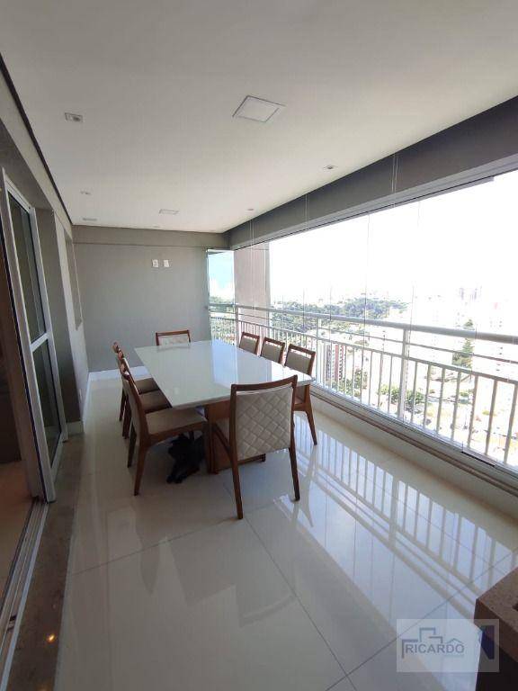 Apartamento para alugar com 3 quartos, 116m² - Foto 13