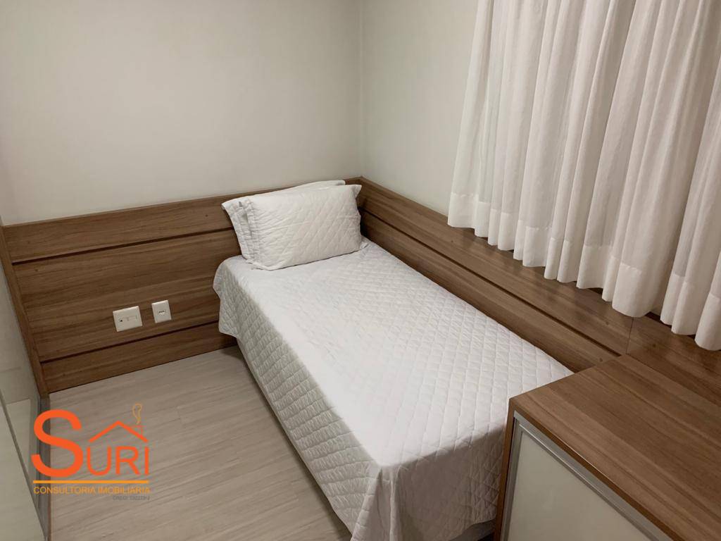 Apartamento à venda com 2 quartos, 66m² - Foto 27