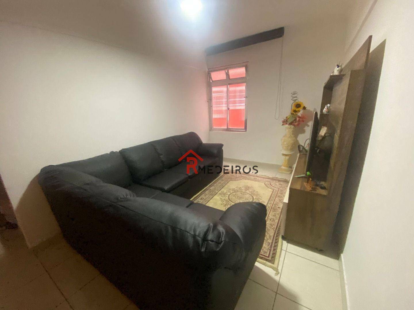 Apartamento à venda com 1 quarto, 50m² - Foto 6