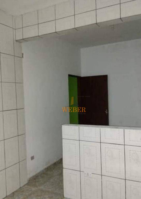 Sobrado à venda com 8 quartos, 150m² - Foto 12