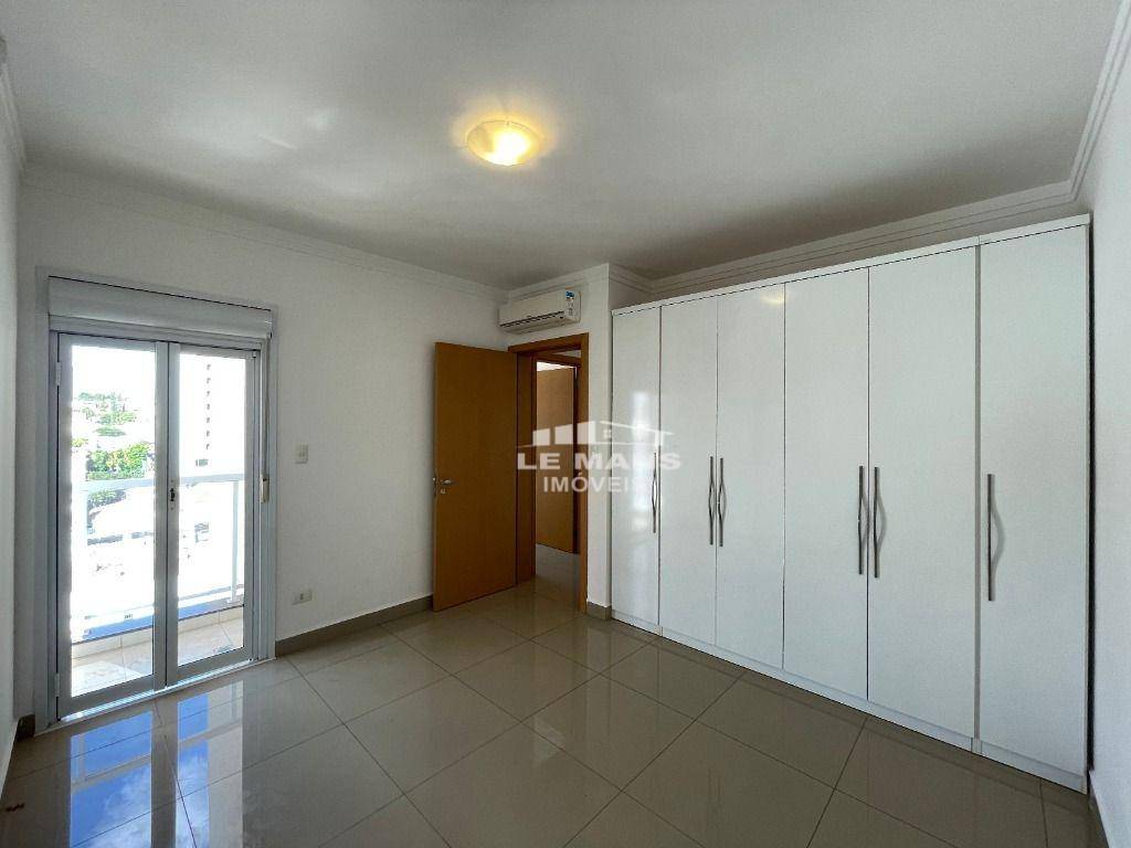 Apartamento para alugar com 3 quartos, 116m² - Foto 20