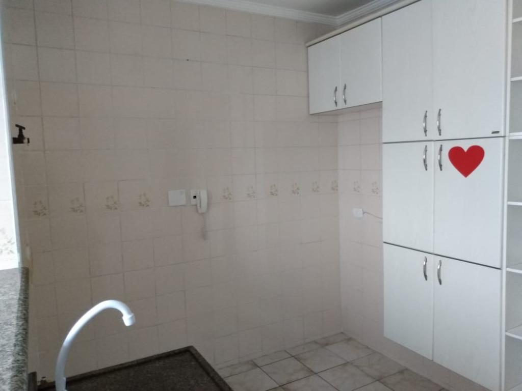 Apartamento à venda com 2 quartos, 70m² - Foto 8