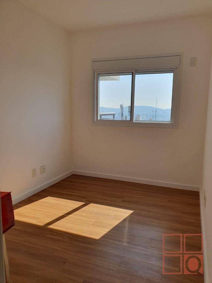 Apartamento à venda com 2 quartos, 72m² - Foto 8