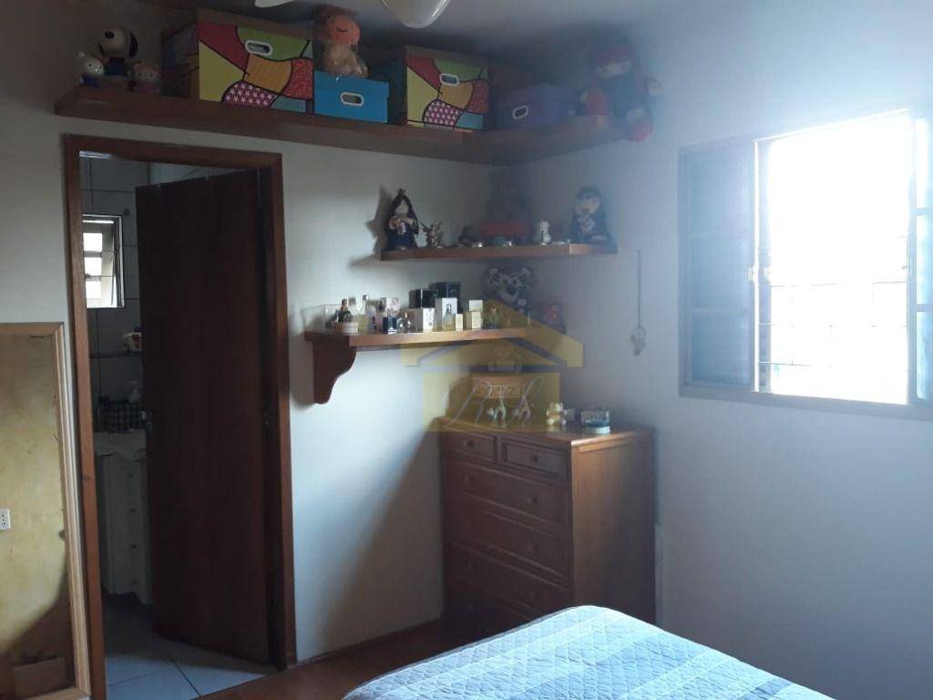 Sobrado à venda com 2 quartos, 120m² - Foto 14