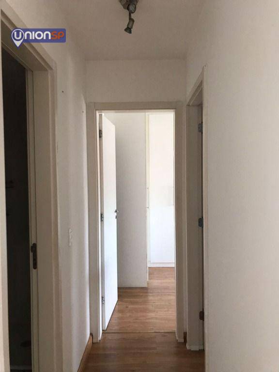 Apartamento à venda com 2 quartos, 65m² - Foto 14