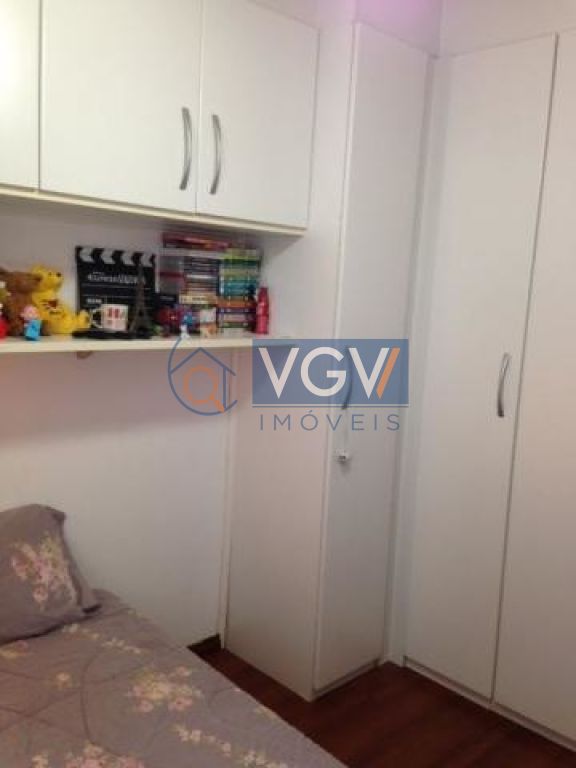 Apartamento à venda com 3 quartos, 65m² - Foto 3