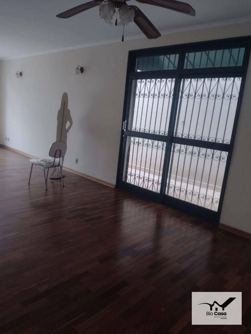 Casa à venda com 4 quartos, 231m² - Foto 15