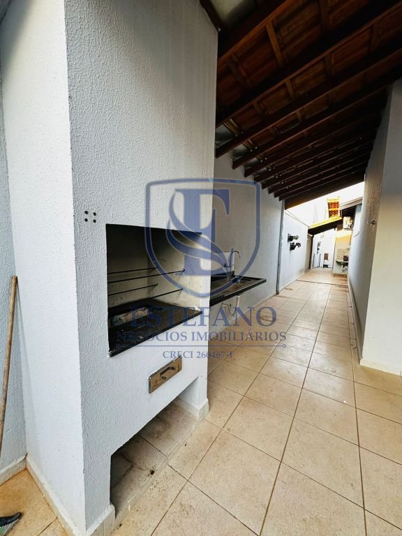 Casa, 3 quartos, 242 m² - Foto 3