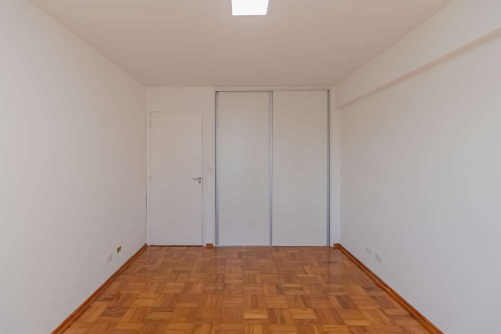 Apartamento à venda com 3 quartos, 105m² - Foto 14