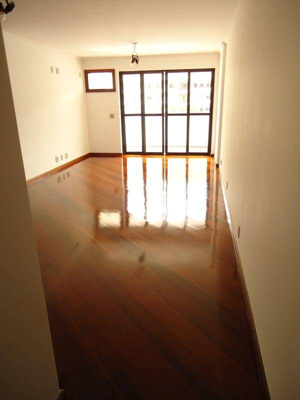 Apartamento para alugar com 2 quartos, 98m² - Foto 2