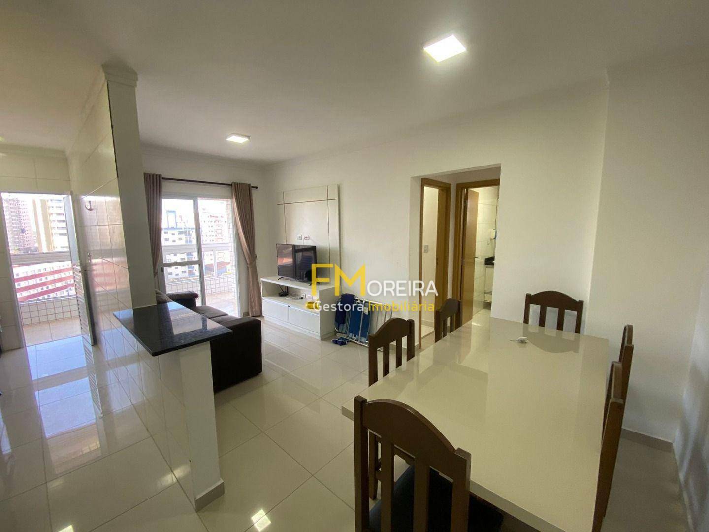 Apartamento à venda com 2 quartos, 66m² - Foto 2