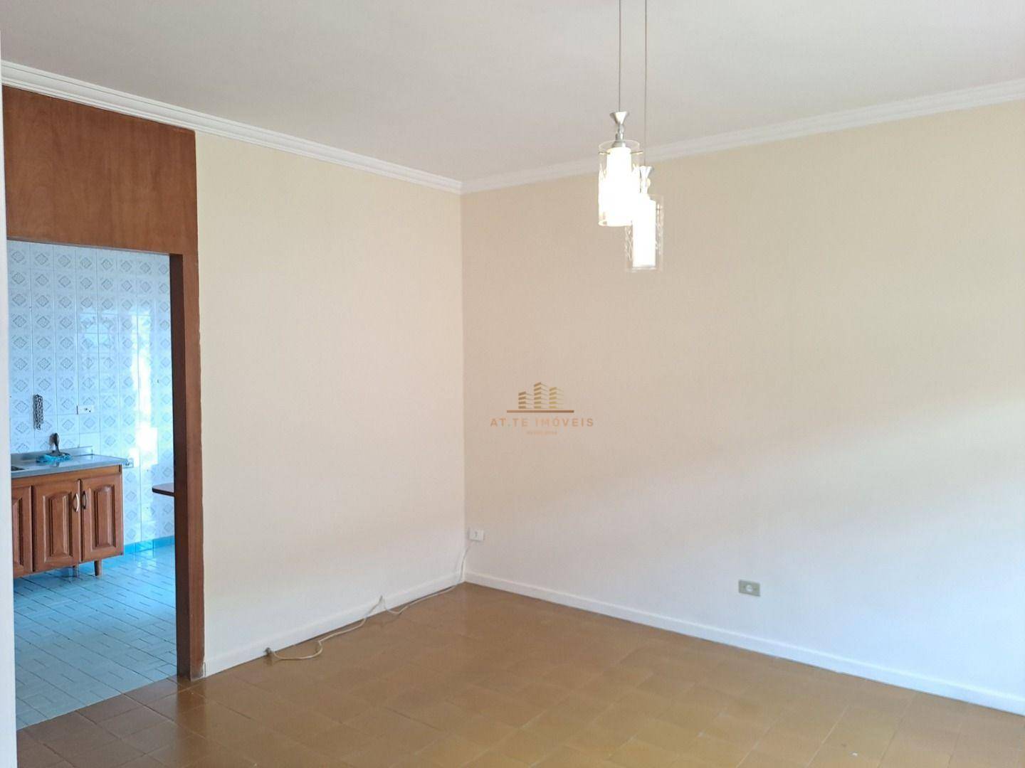 Casa à venda e aluguel com 4 quartos, 250m² - Foto 12