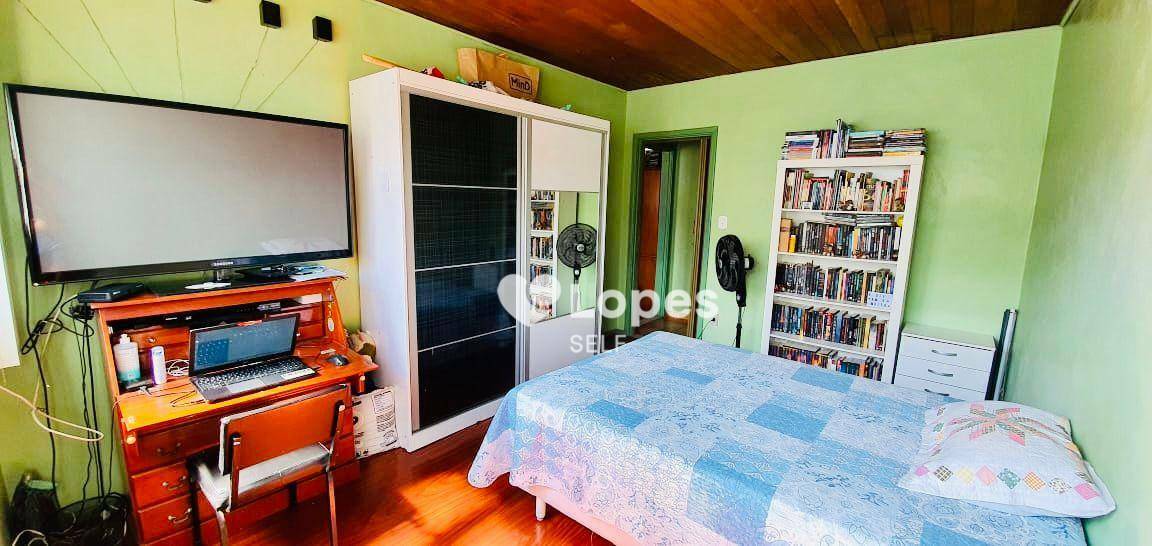 Casa à venda com 5 quartos, 180m² - Foto 8