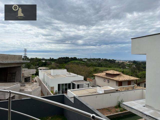 Casa de Condomínio à venda com 3 quartos, 250m² - Foto 18