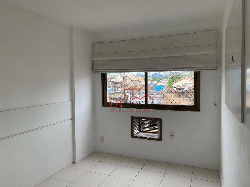 Apartamento à venda com 2 quartos, 69m² - Foto 11