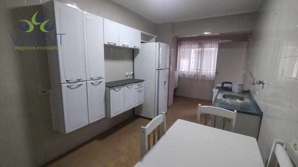 Apartamento à venda com 2 quartos, 72m² - Foto 13