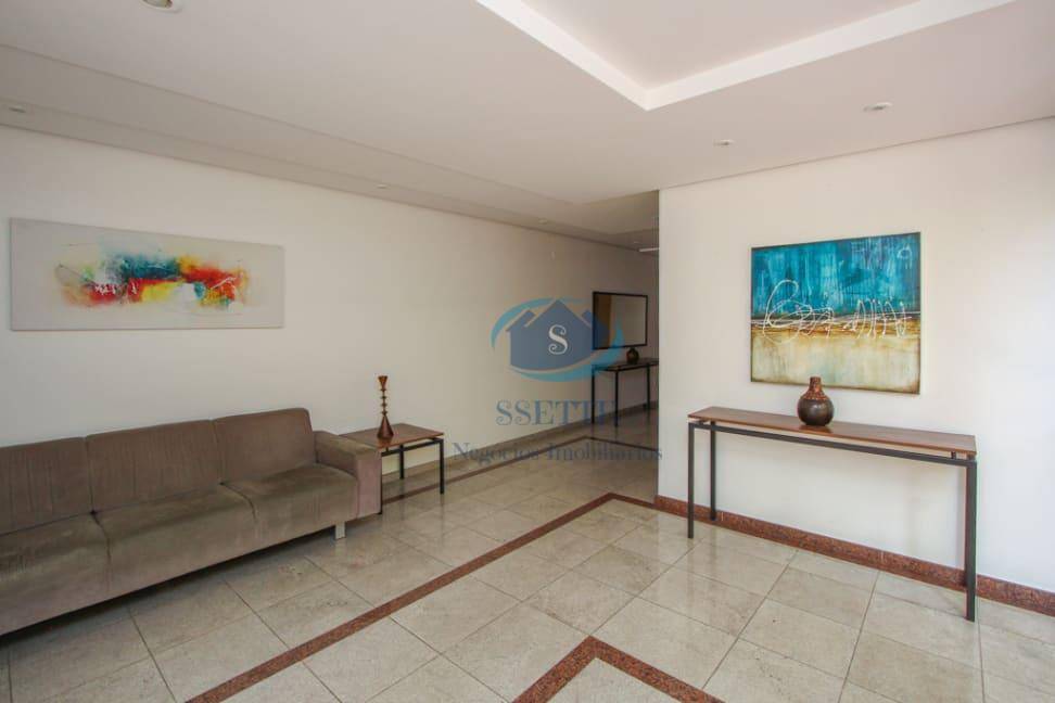 Apartamento à venda com 2 quartos, 80m² - Foto 9