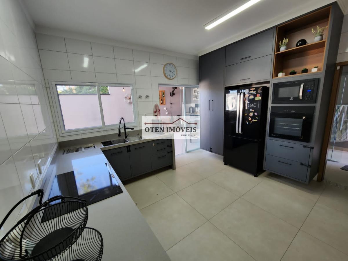 Casa de Condomínio à venda com 4 quartos, 285m² - Foto 25