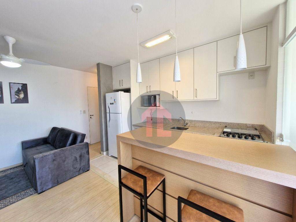 Apartamento para alugar com 1 quarto, 42m² - Foto 6