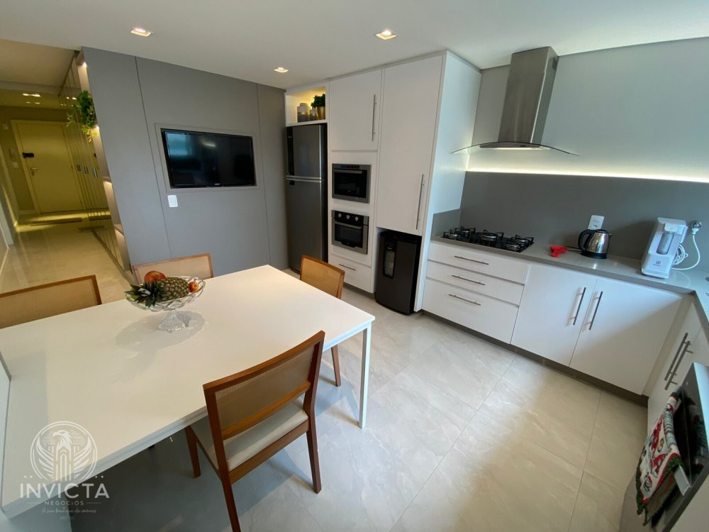 Apartamento à venda com 4 quartos, 175m² - Foto 9