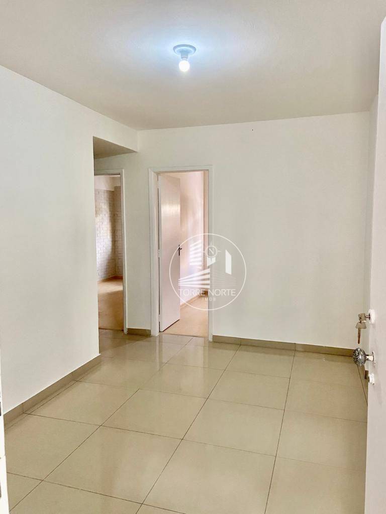 Apartamento à venda com 2 quartos, 50m² - Foto 3