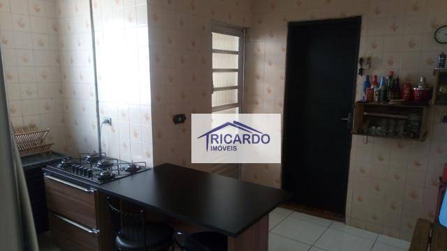 Sobrado à venda com 4 quartos, 134m² - Foto 11