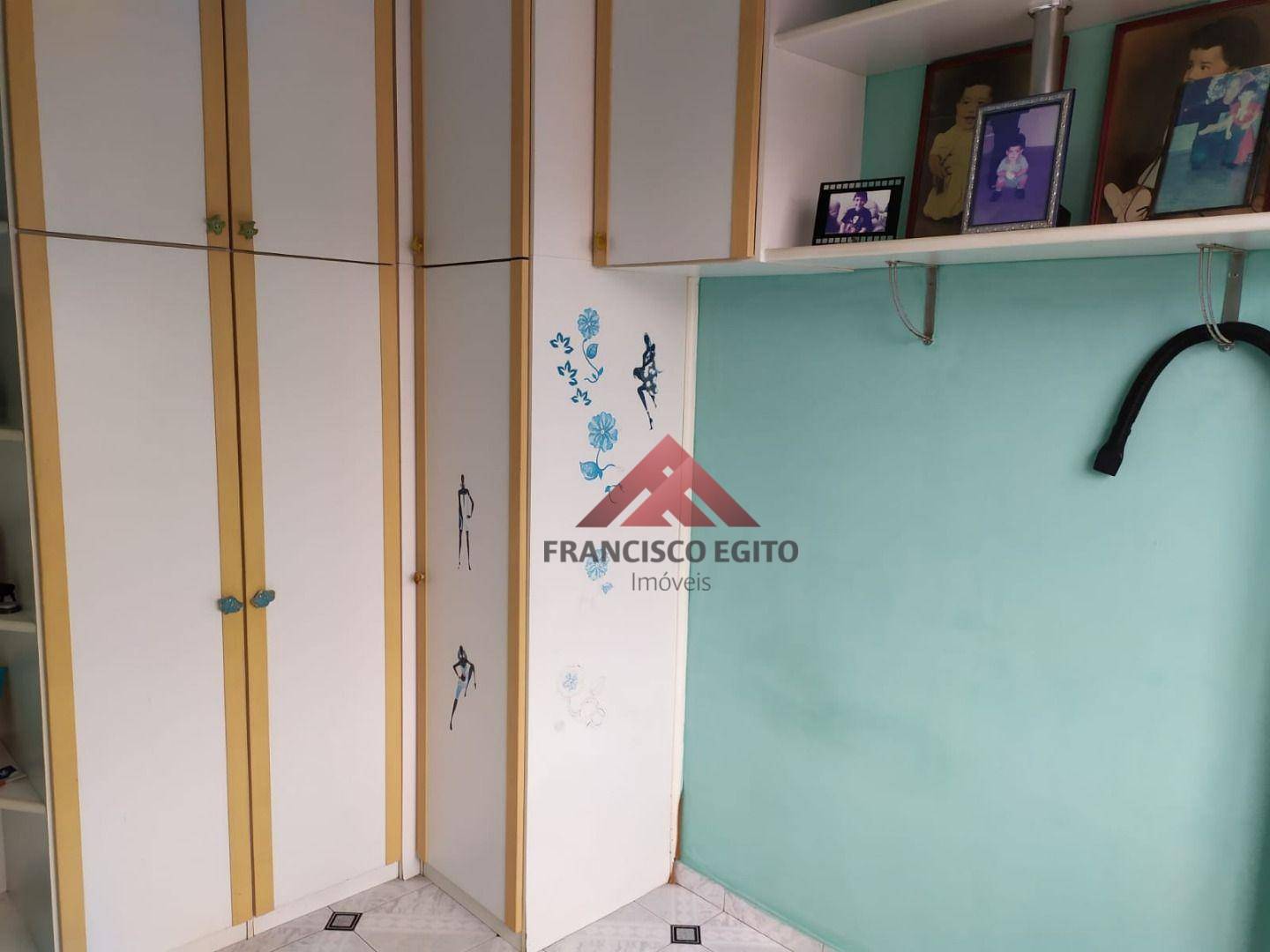 Apartamento à venda com 2 quartos, 62m² - Foto 7