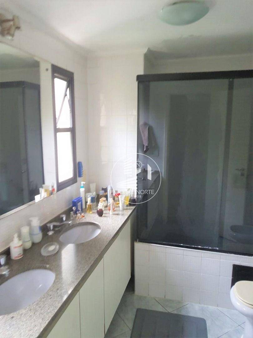 Apartamento à venda com 3 quartos, 144m² - Foto 20